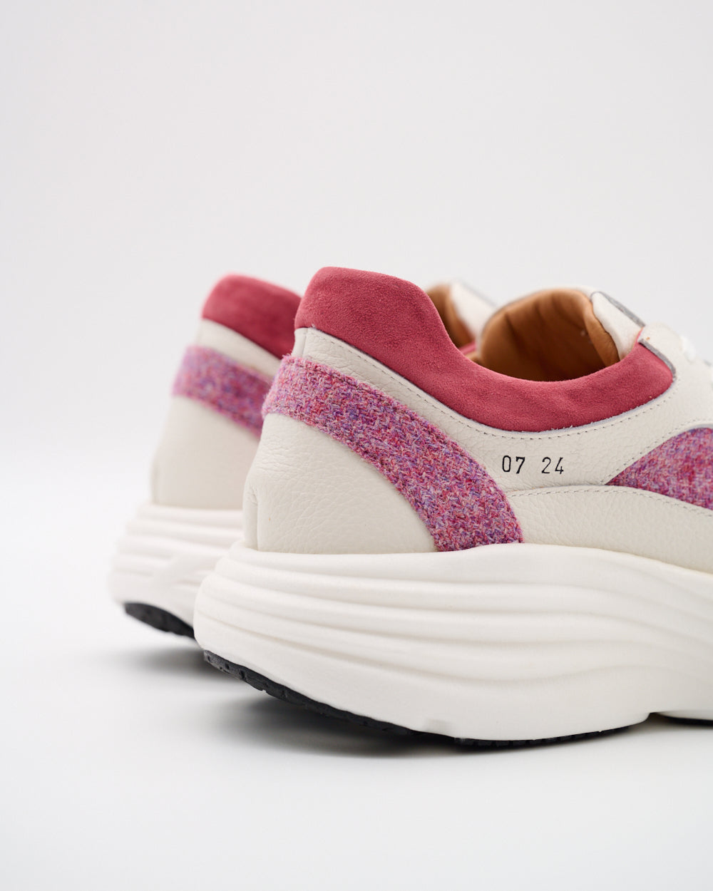Sophia Runners Tweed Edition – Weiss & Rosé