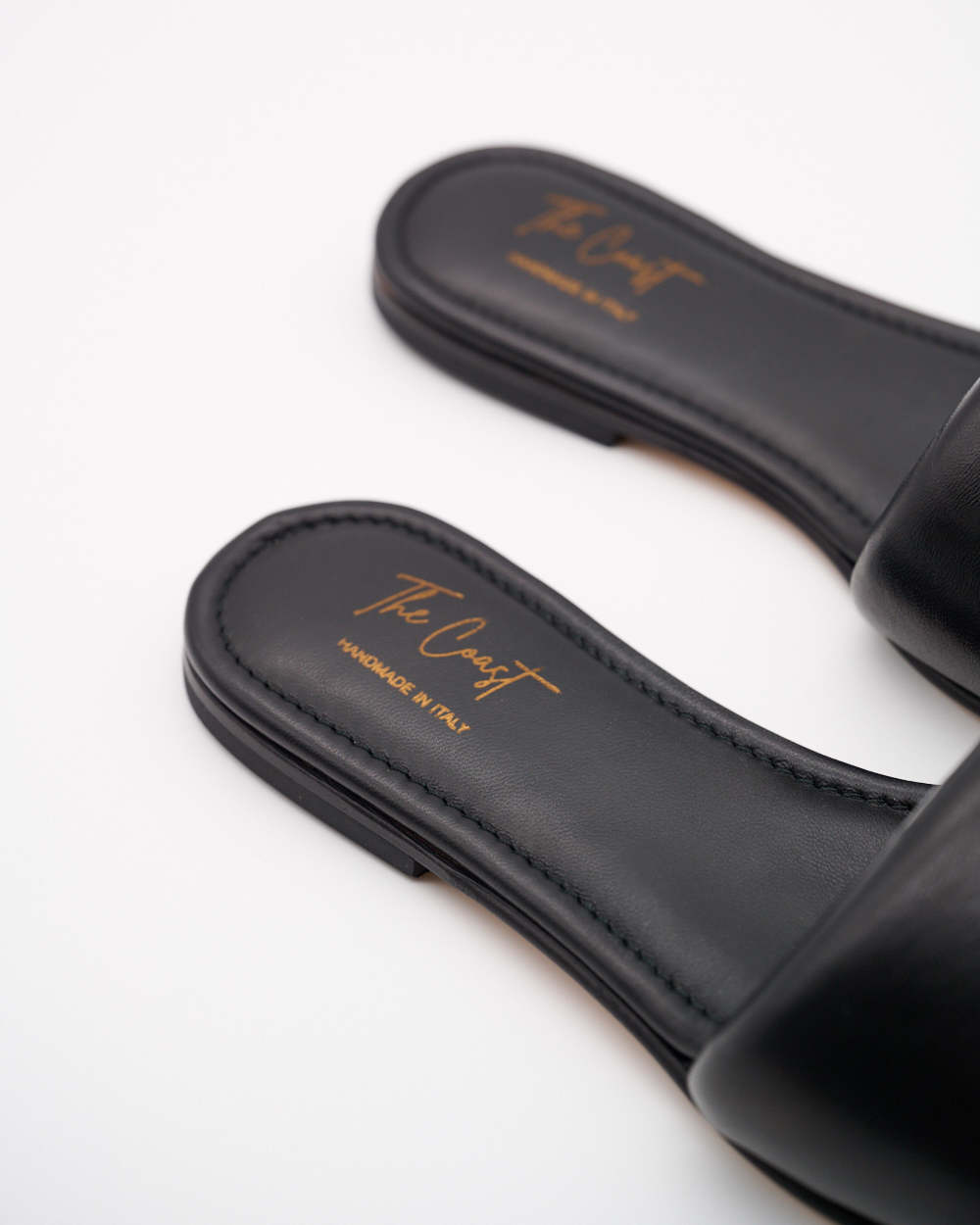 Adriana Slipper – Schwarz