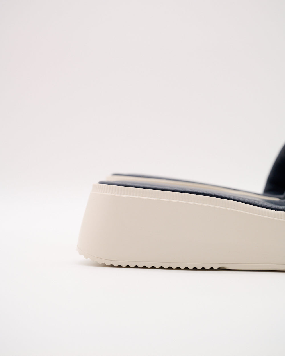 Isabella Slipper – Dunkelblau