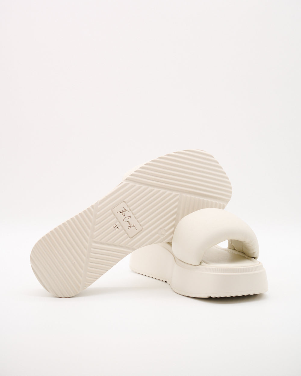 Isabella Slipper – Creme