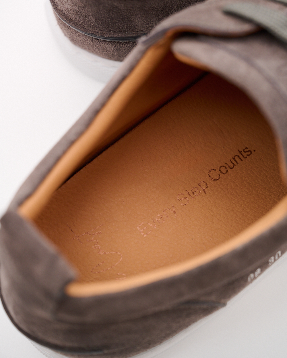 Luca Sneaker – Velours Grau