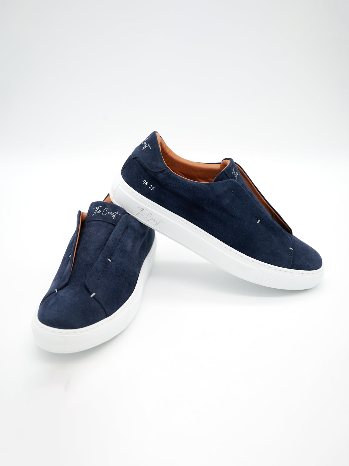 Schräge Ansicht mit Fokus auf Materialstruktur und Form