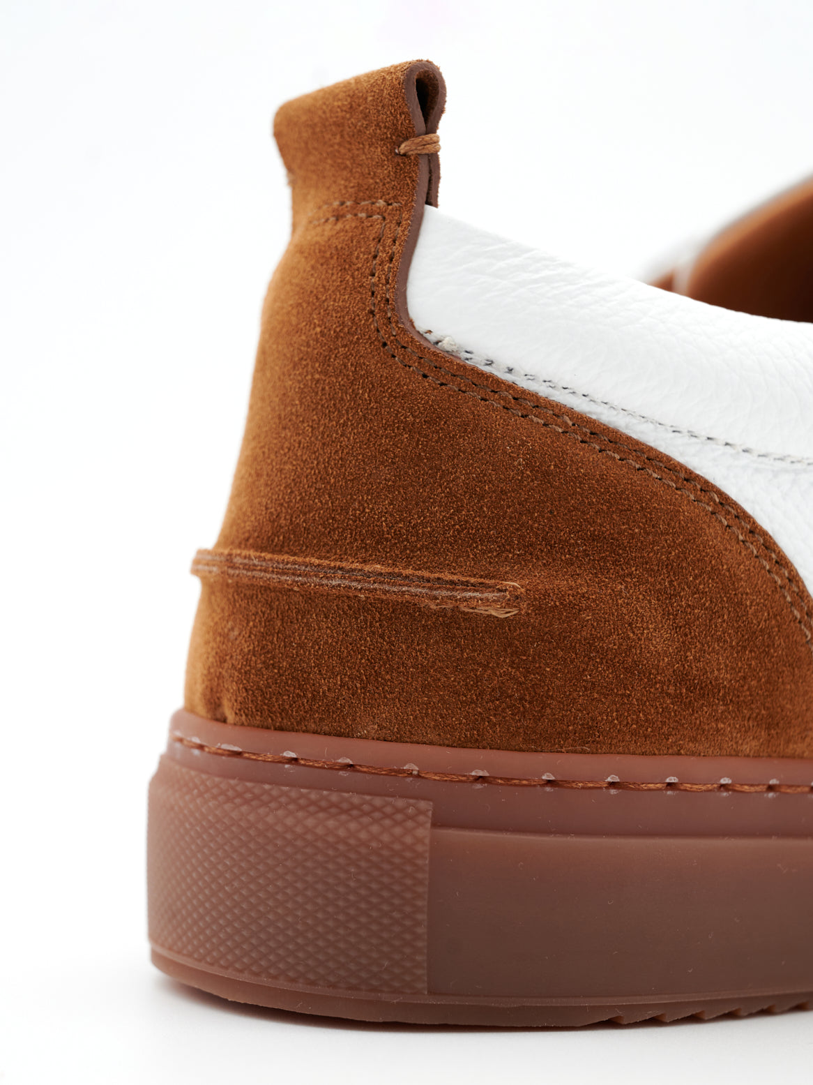 Maxi Sneaker Weiß Terra – Detail Fersenpartie
