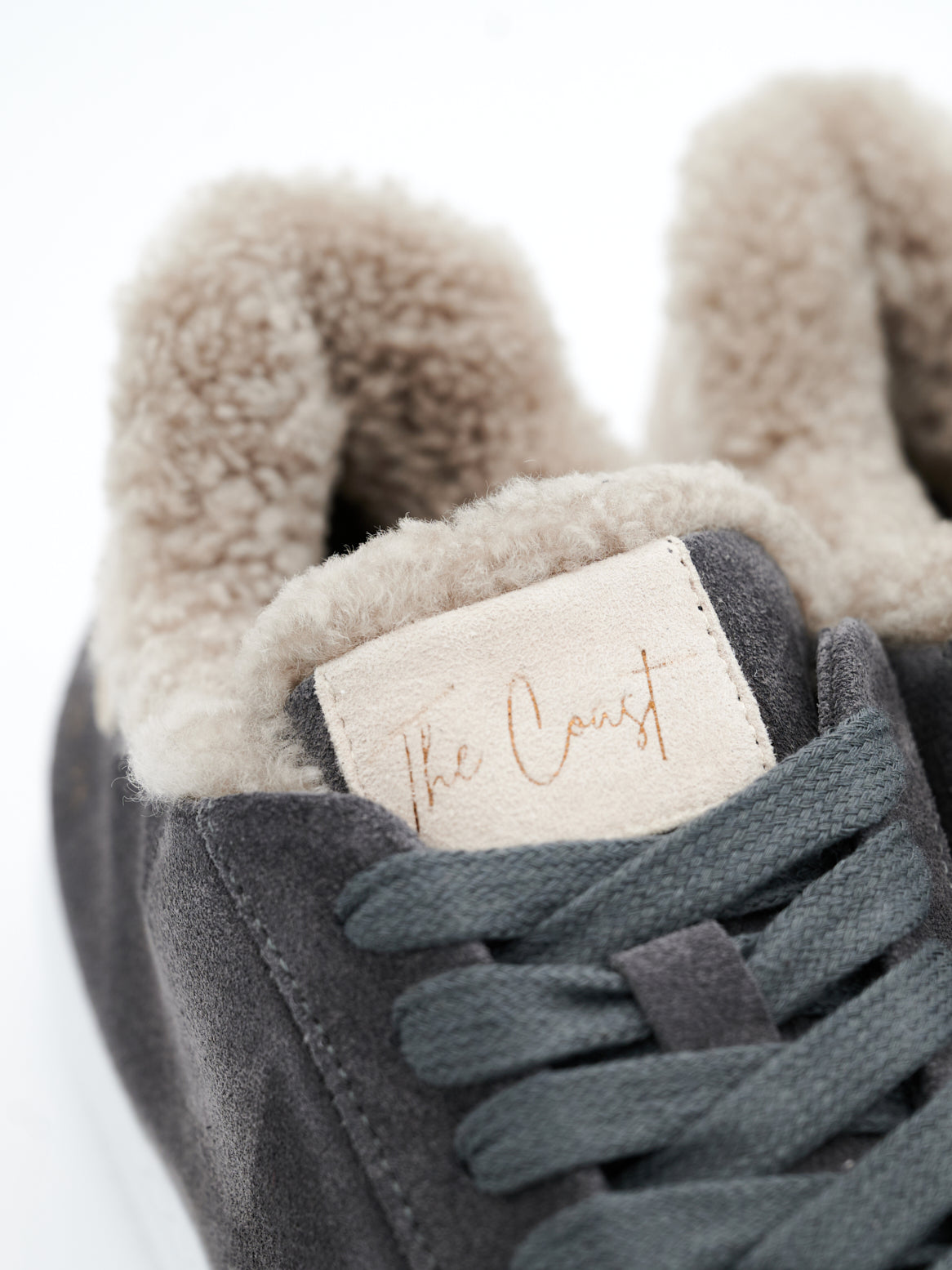 Karin Sneaker Grau – Lammfellfutter innen, Detailansicht