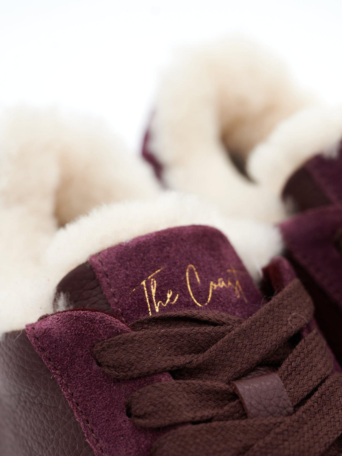 Karin Sneaker Weinrot – Detailaufnahme Lammfellfutter