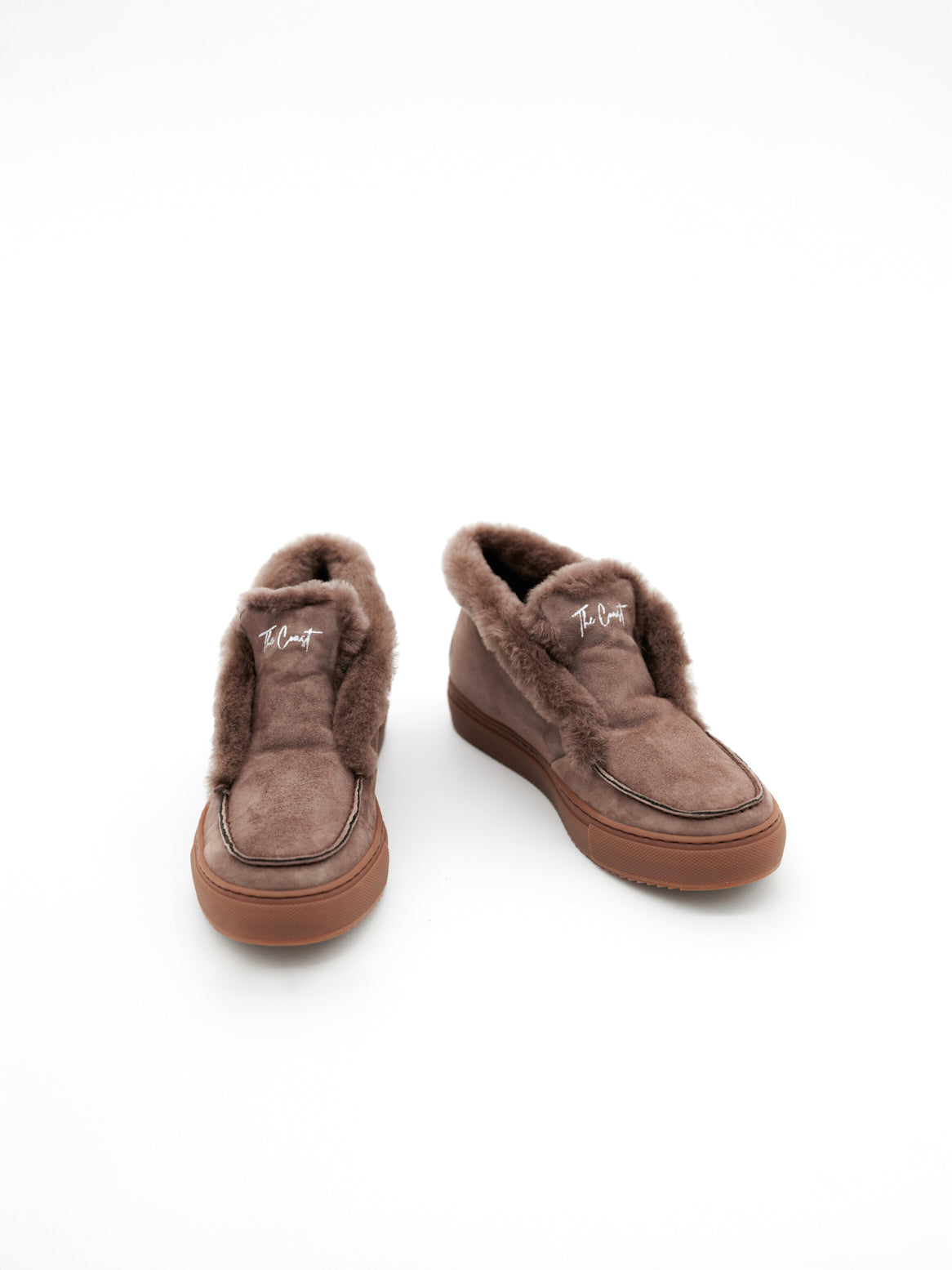 Charlie Stiefelette Schokobraun – Paaransicht von vorne