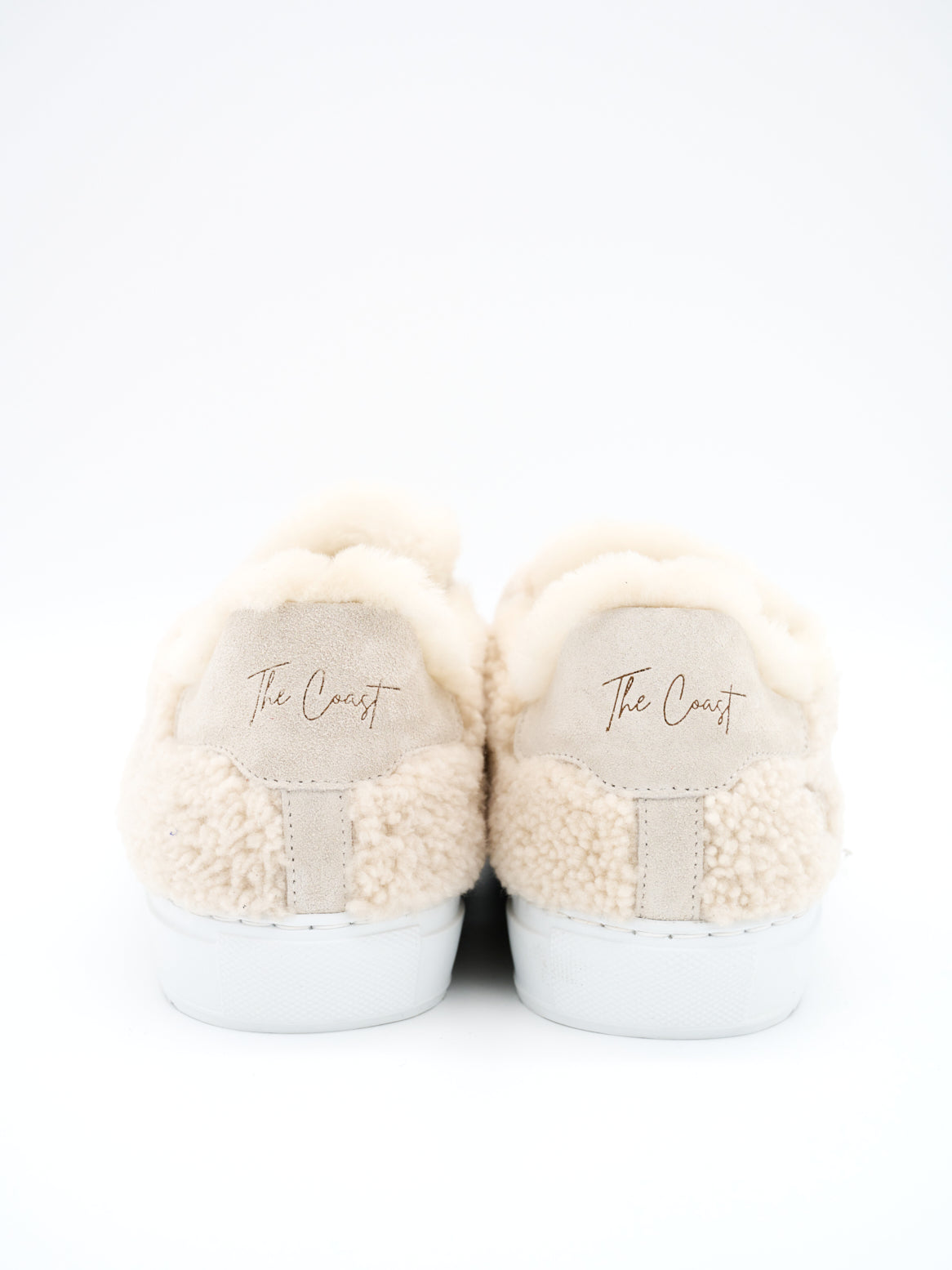 Clara Sneaker von hinten – Lammfellfutter sichtbar