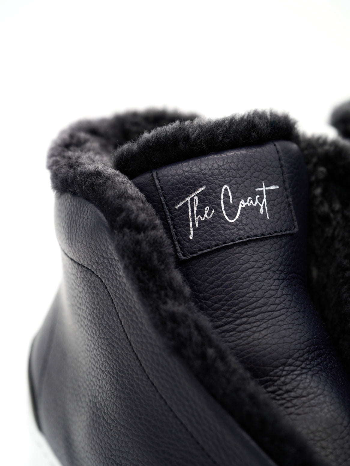 Elliot Sneaker – Innenansicht mit weichem Lammfellfutter