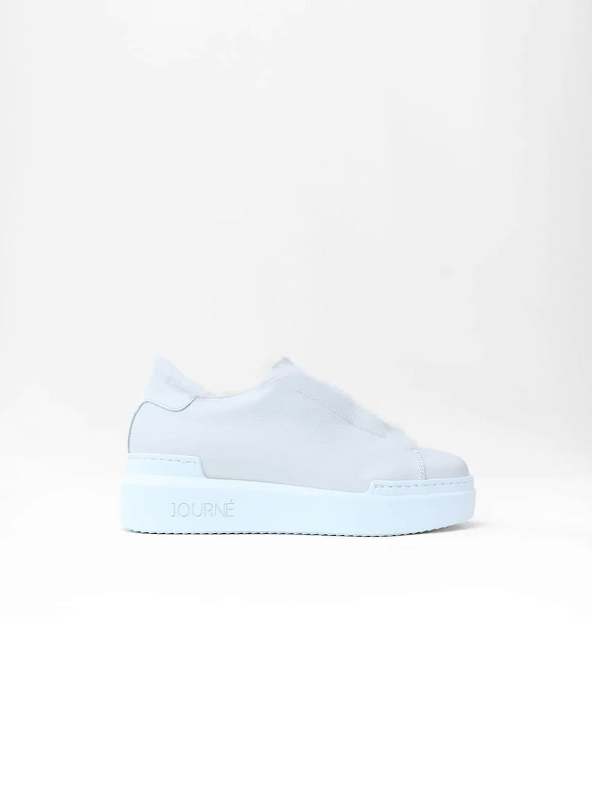 Lexi Slip-In Sneaker in Creme – Seitenansicht
