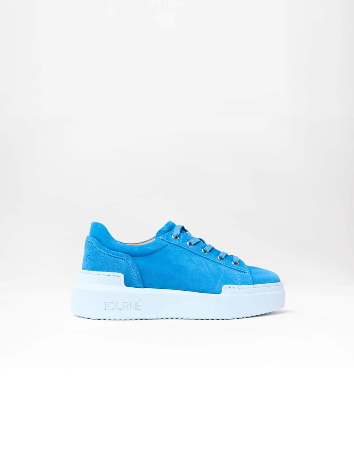 Aurora Sneaker Velours Blau – seitliche Freistelleransicht mit weißer Plateausohle