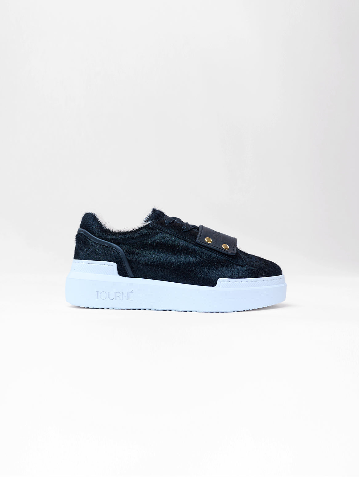 Journé Sneaker in Schwarz mit Ledertags