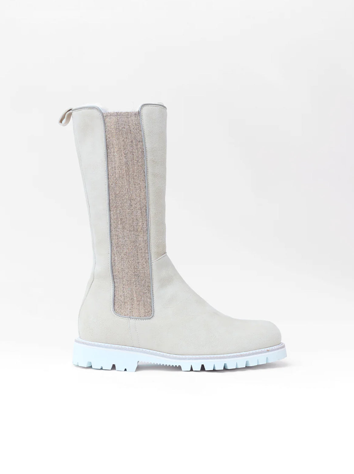 Cipriana Damenstiefel in Creme aus Ziegenvelours – Seitenansicht