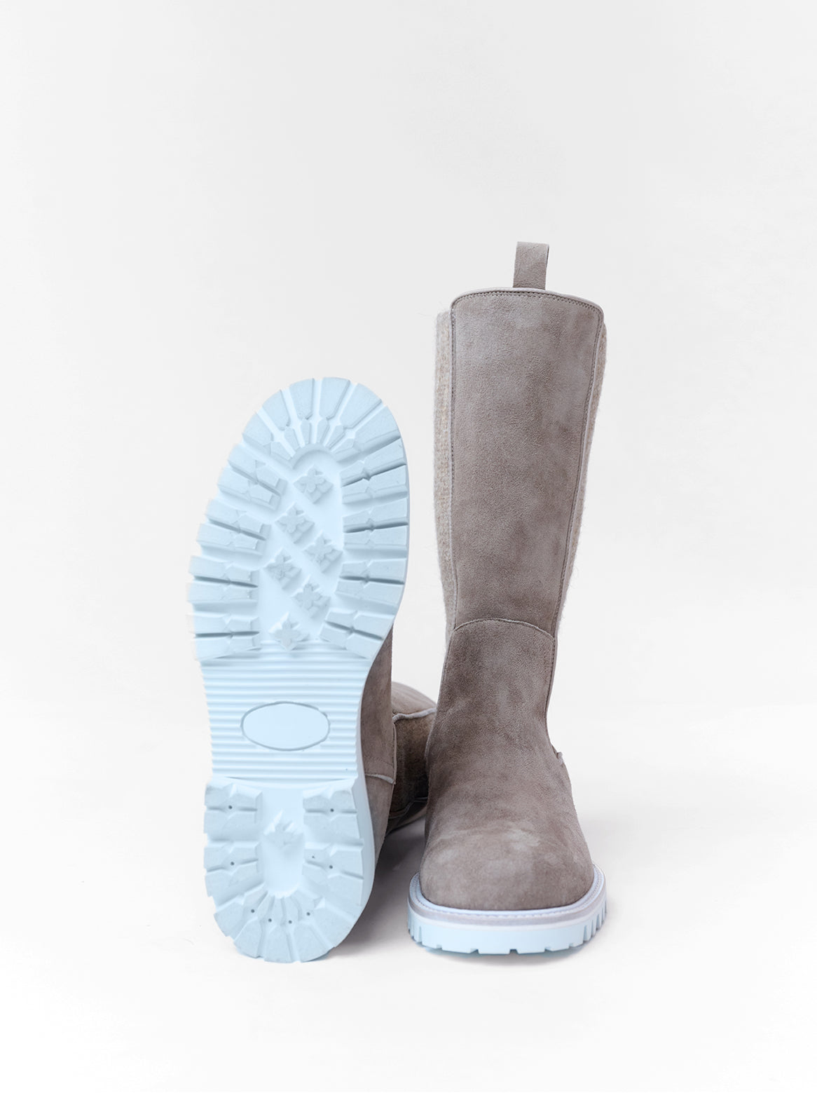 Cipriana Damen-Winterstiefel Taupe – Frontalansicht mit hohem Schaft