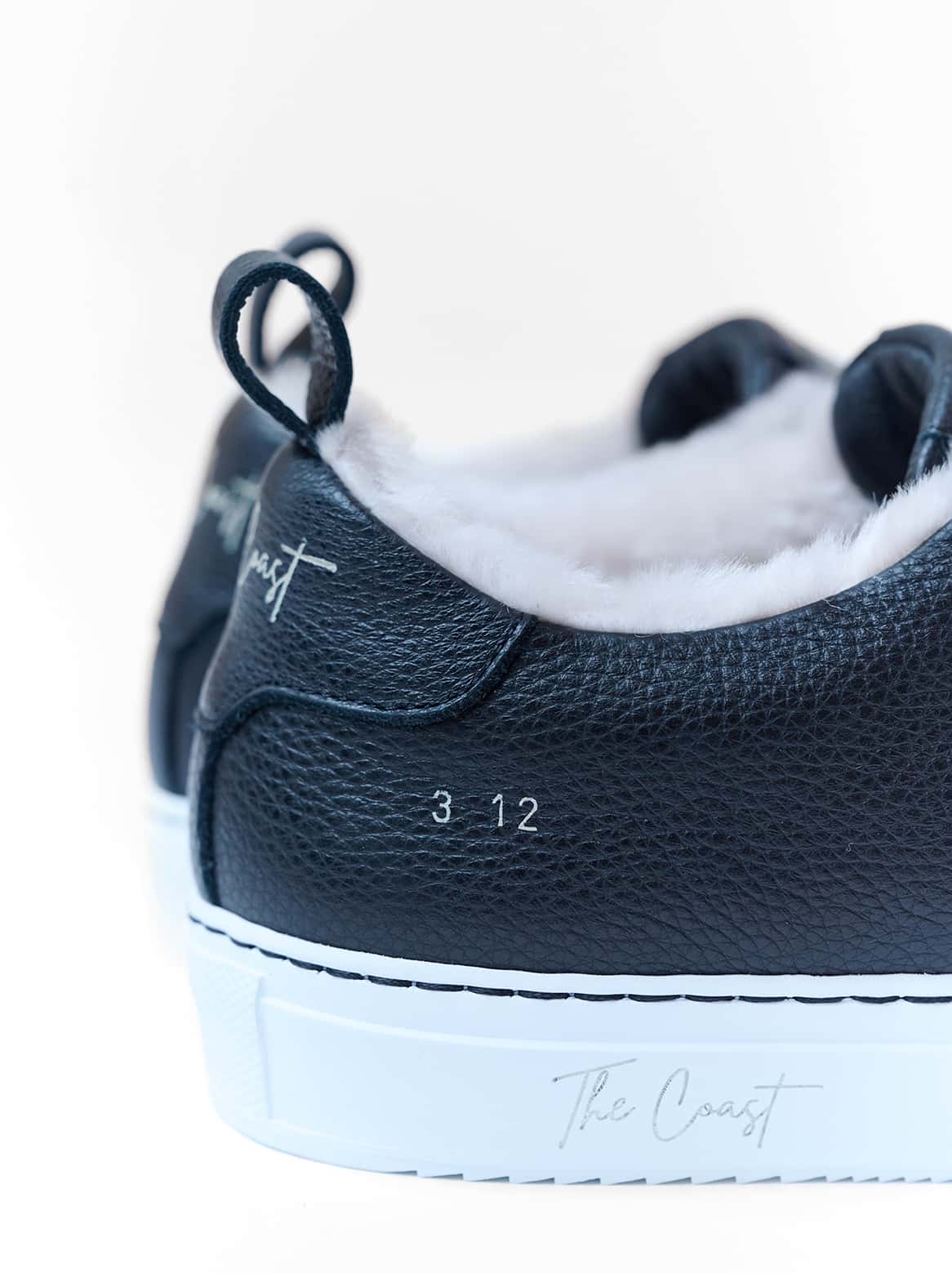 Detail: Feine Verarbeitung beim Alexa Sneaker