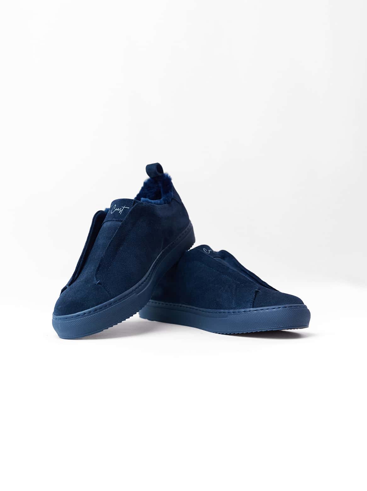 Hintere Seitenansicht des Alexa Slip-In Sneakers in Dunkelblau