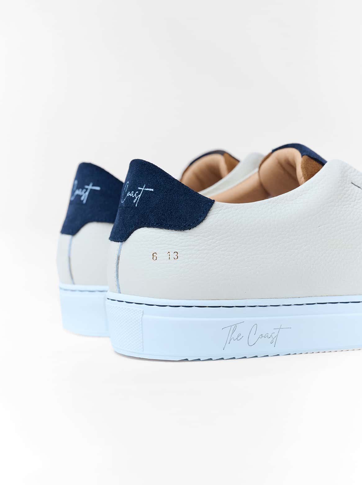 Beni Slip-In mit Lammfell gefüttert in Creme-Cognac