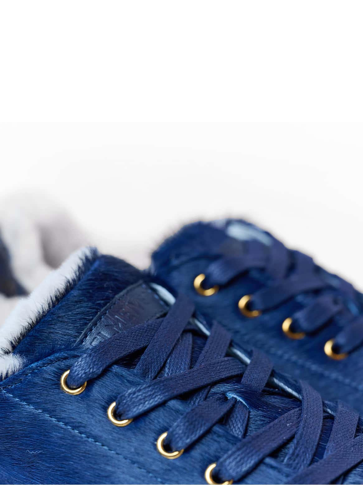 Francesco Sneaker – Innenfutter aus Lammfell in Nahaufnahme