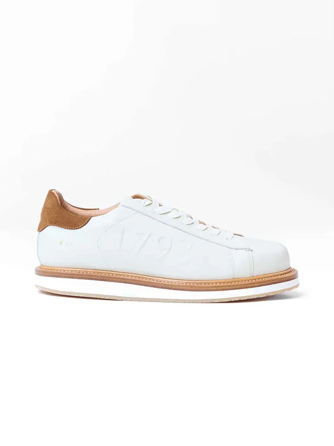 Silvio rahmengenähter Sneaker seitlich – Creme