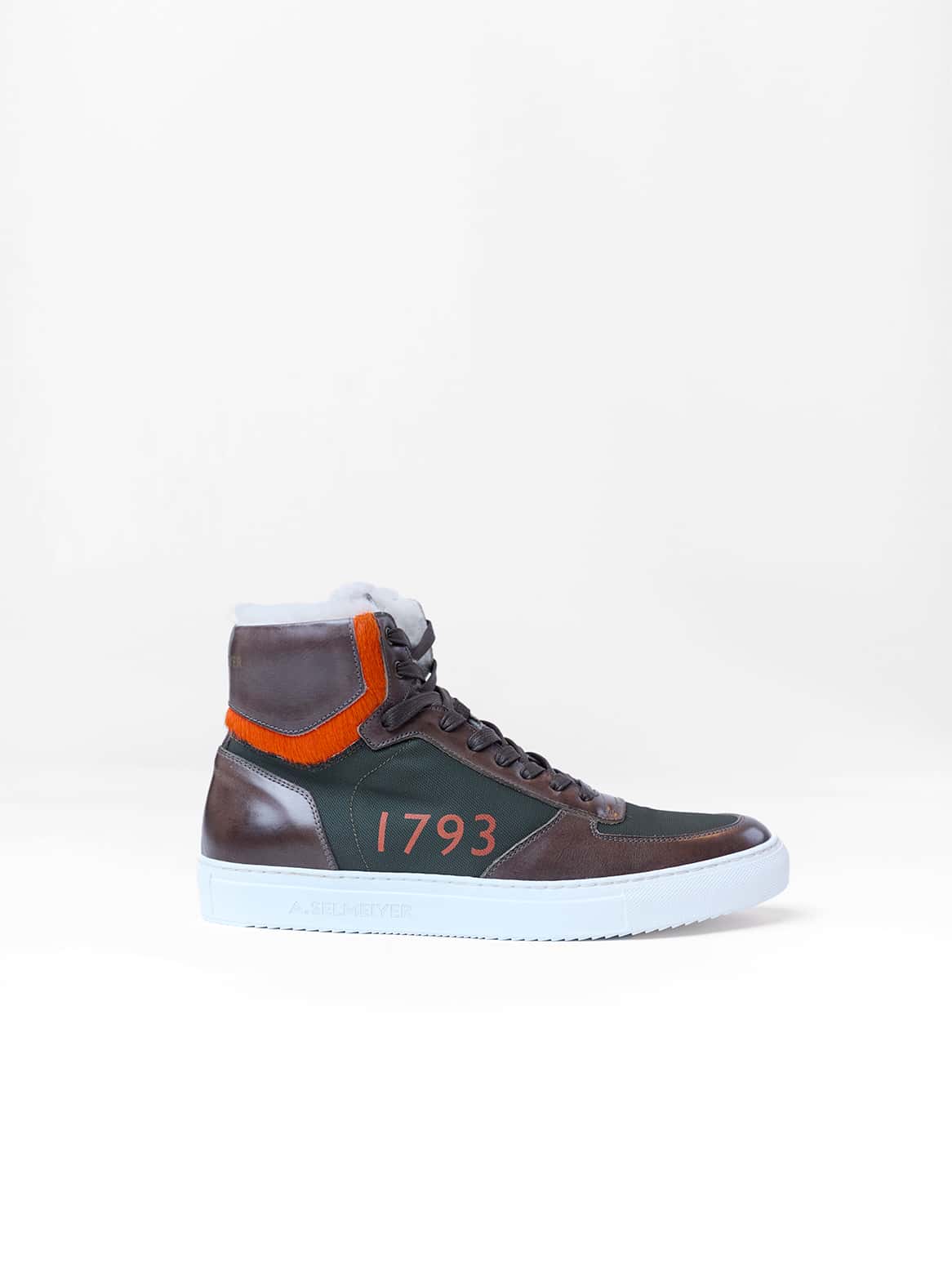 Luxury High Top 1793