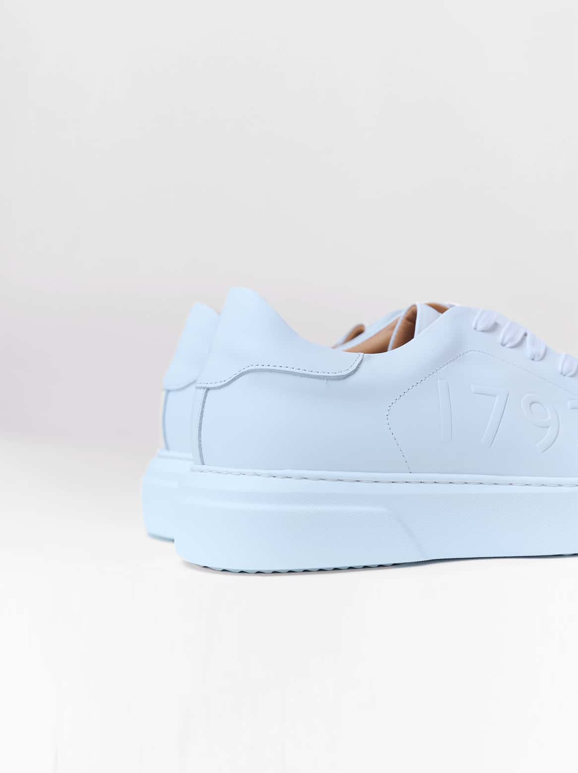 1793 Natur Weiß Sneaker