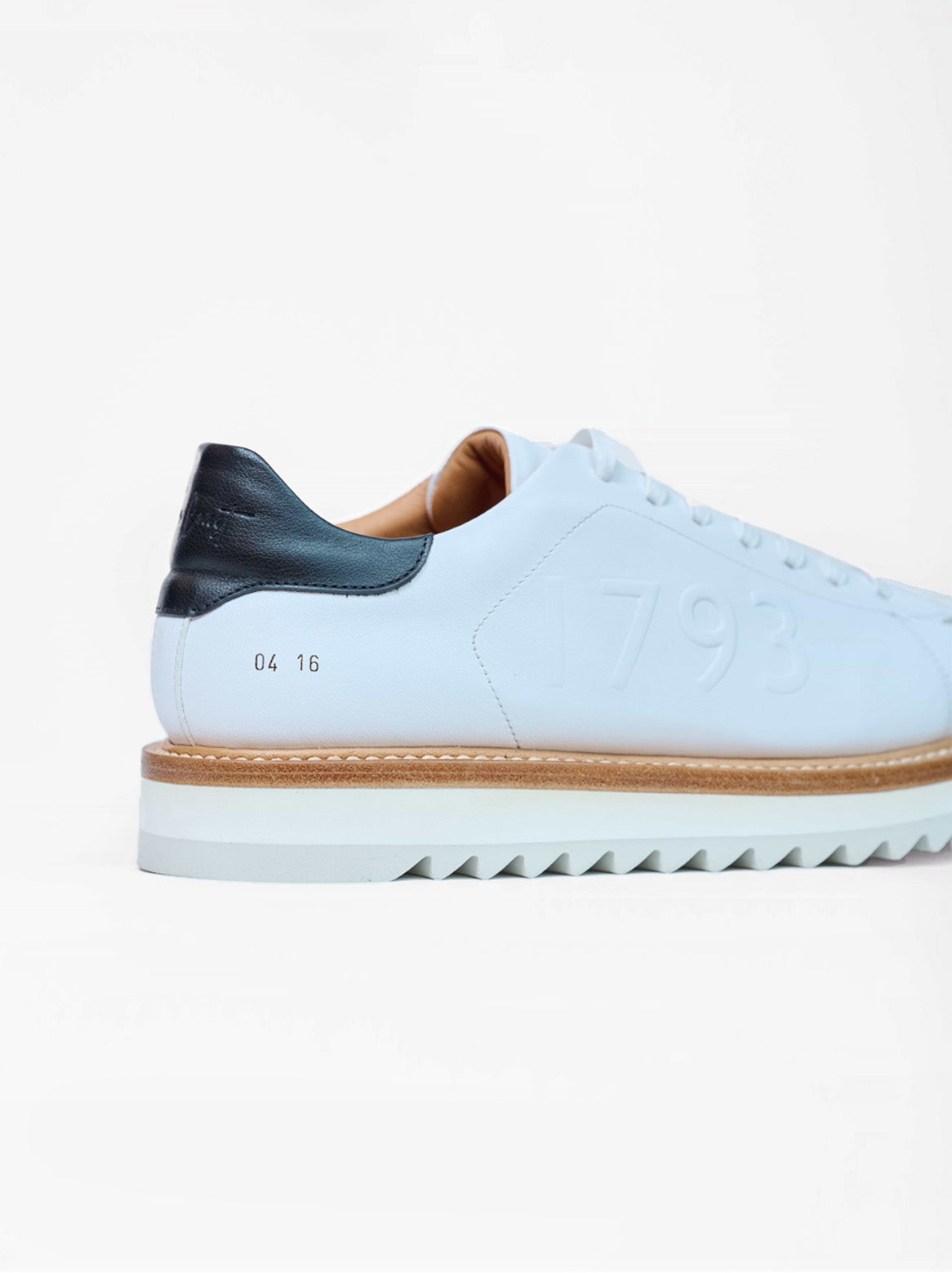 Silvio Sneaker Weiß – Seitenansicht links