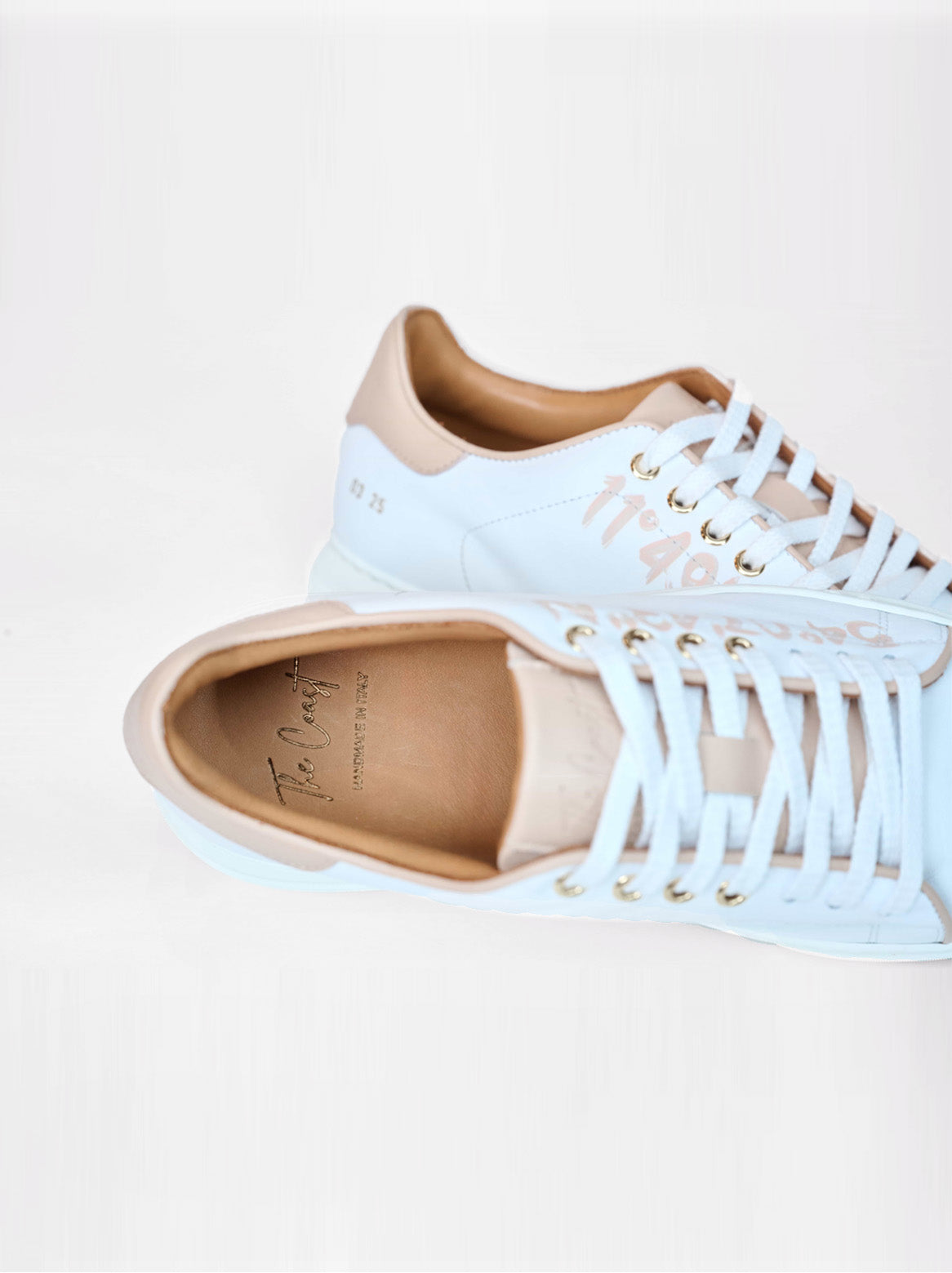 Atmungsaktives, chromfrei gegerbtes Lederfutter des Petra Koordinaten Sneakers