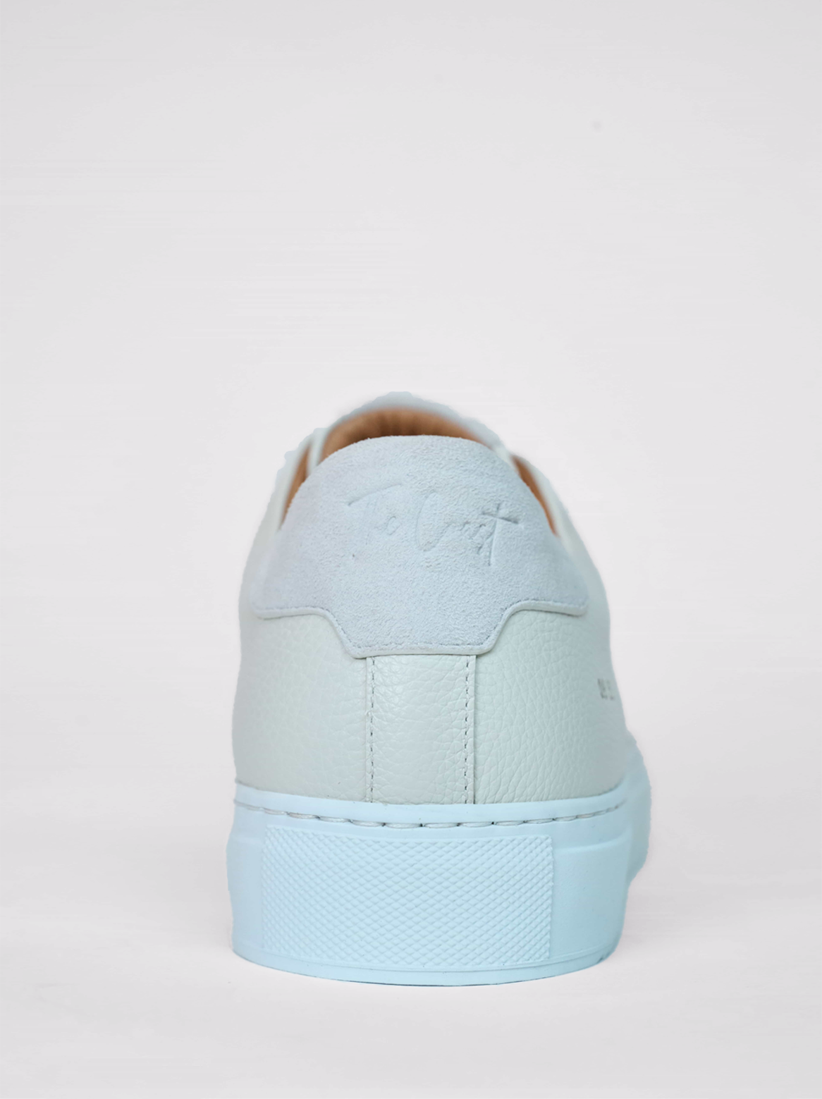 Fersenansicht des Benni Slip-In Sneakers in Offwhite