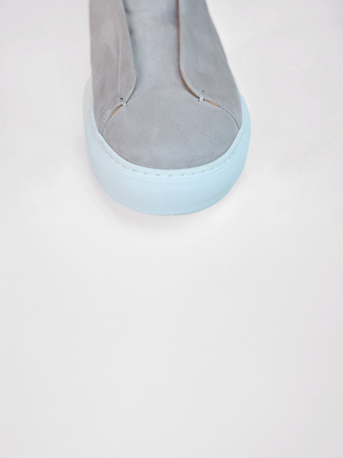 Vorderkappen-Detail – Nahaufnahme der runden Vorderkappe & Nahtverlauf