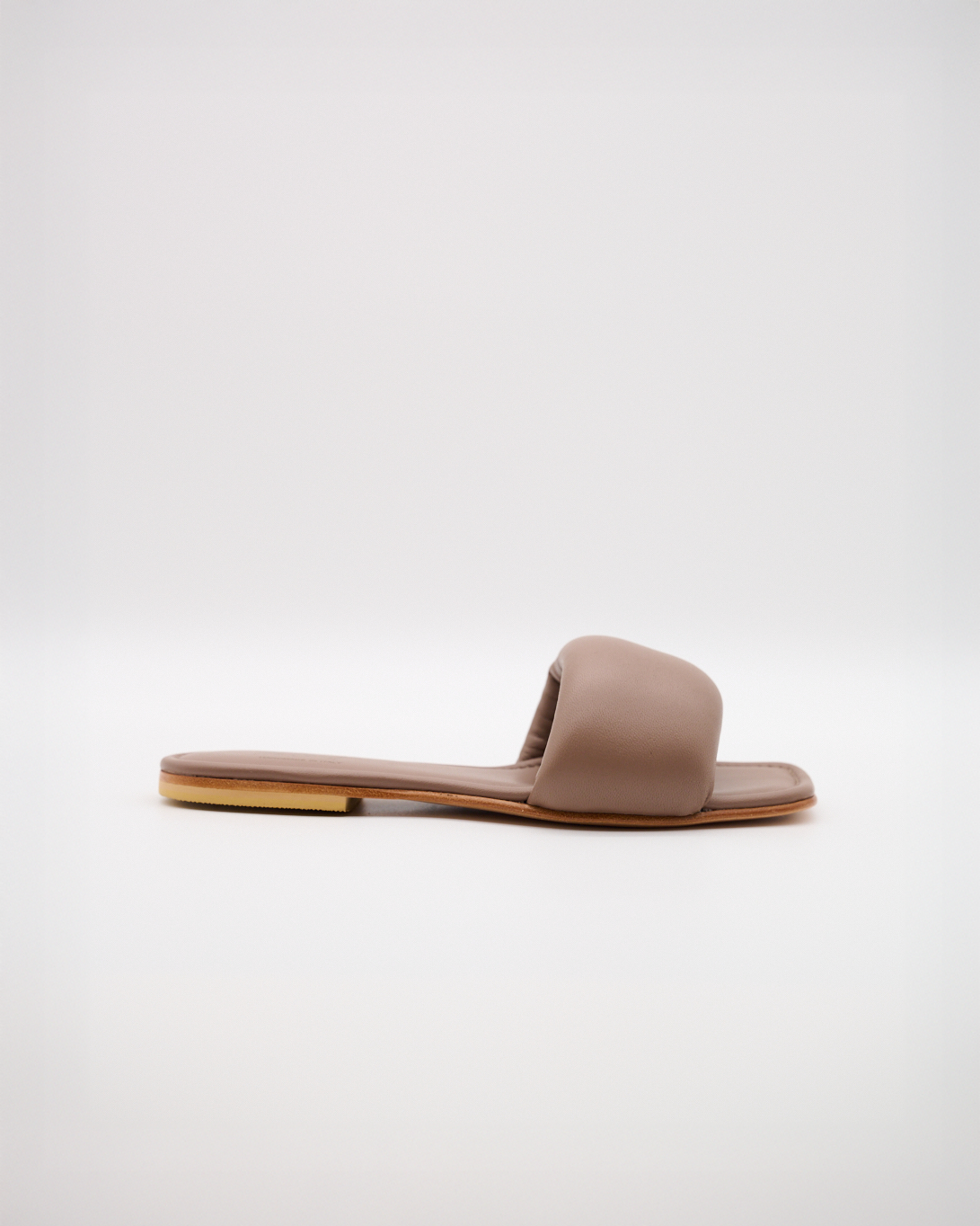 Adriana Slipper – Taupe