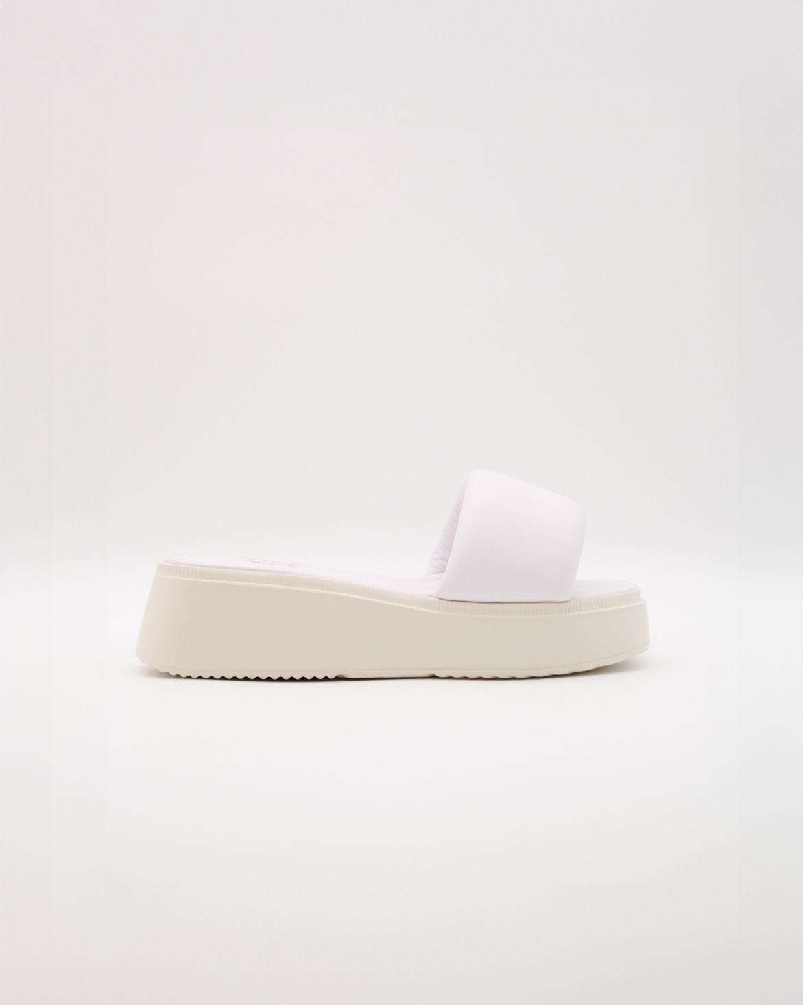 Isabella Slipper – Weiss