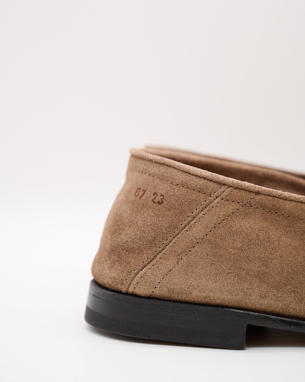 Leonardo Velours Loafer – Taupe