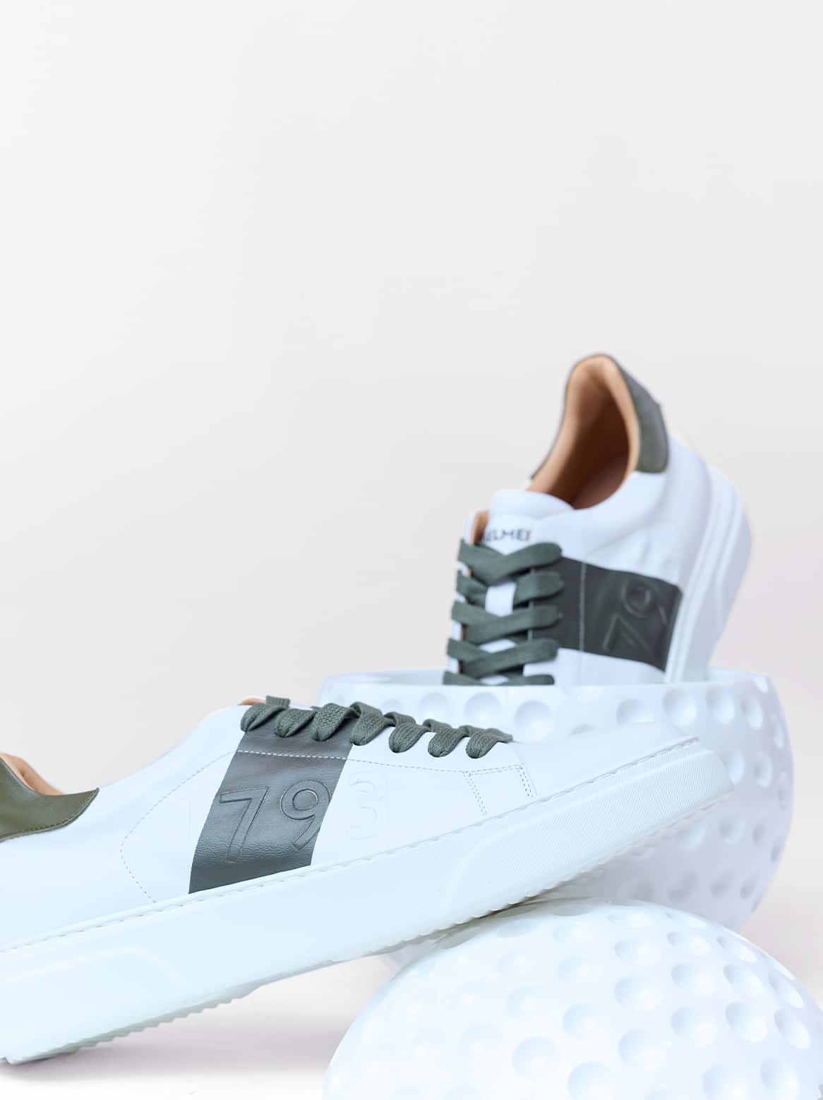 Armando Sneaker 1793 Weiß mit Streifen Grün