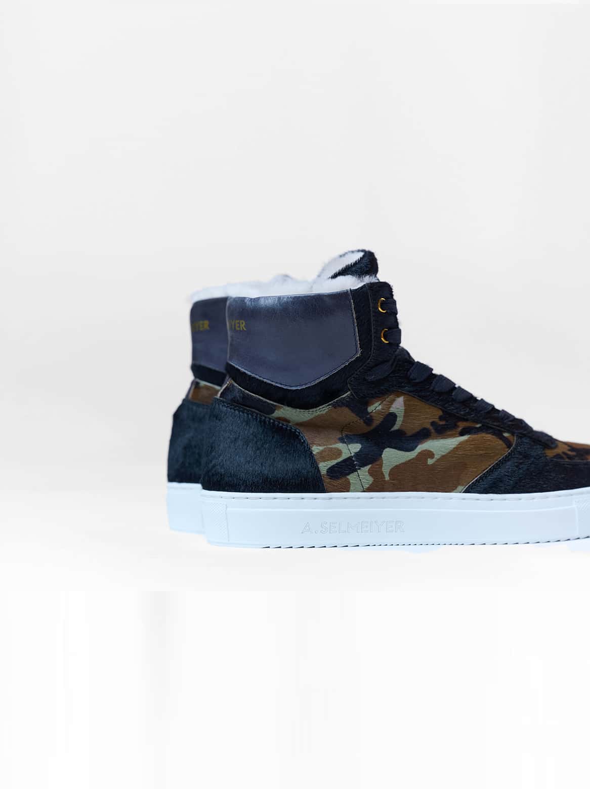 Luxury High-Top Camouflage