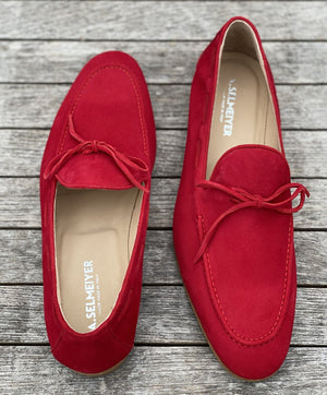 Open image in slideshow, Loafers red
